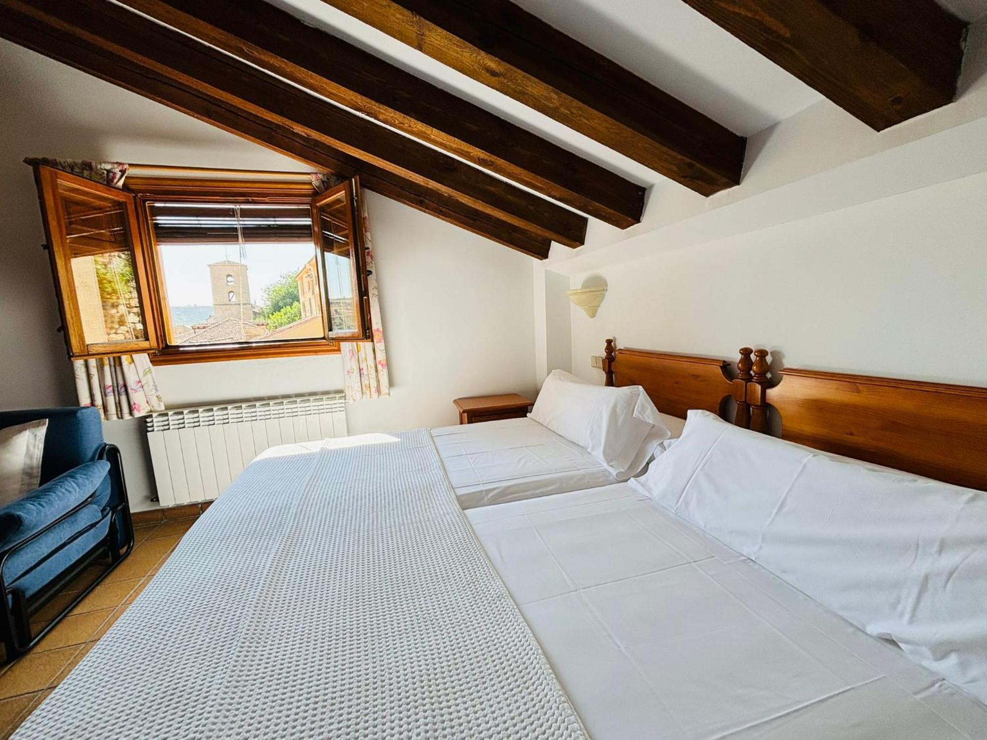 Hostal Posada La Panadera 세풀베다 외부 사진