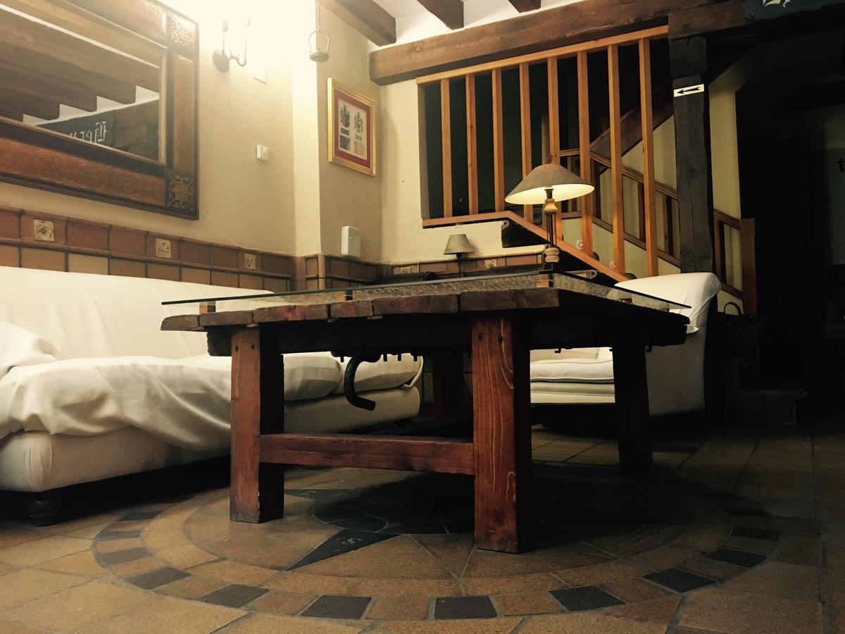 Hostal Posada La Panadera 세풀베다 외부 사진